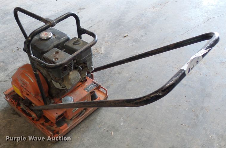 image for item DI0634 Multiquip MVC-90L vibratory plate compactor