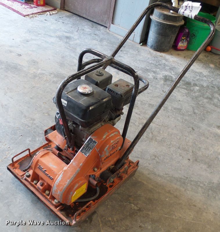 image for item DI0634 Multiquip MVC-90L vibratory plate compactor