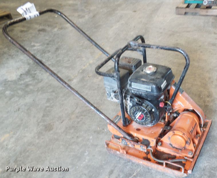 image for item DI0634 Multiquip MVC-90L vibratory plate compactor