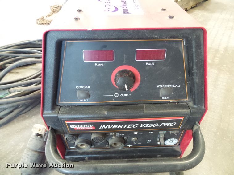 image for item DI0636 Lincoln Invertec V350-PRO welder