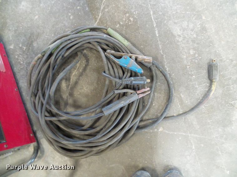 image for item DI0636 Lincoln Invertec V350-PRO welder