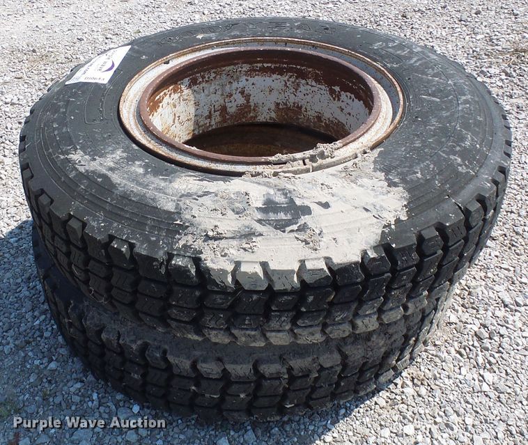 image for item DI0643 (2) Goodyear 9.00-20 tires