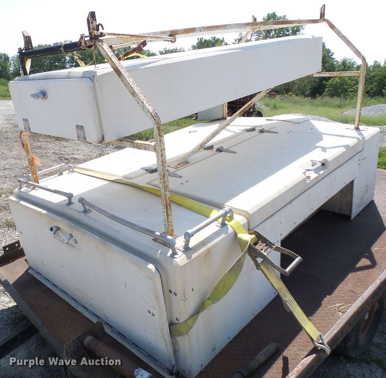 image for item DI0648 Utility bed