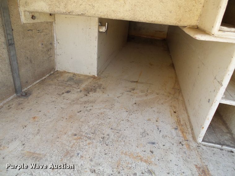 image for item DI0648 Utility bed