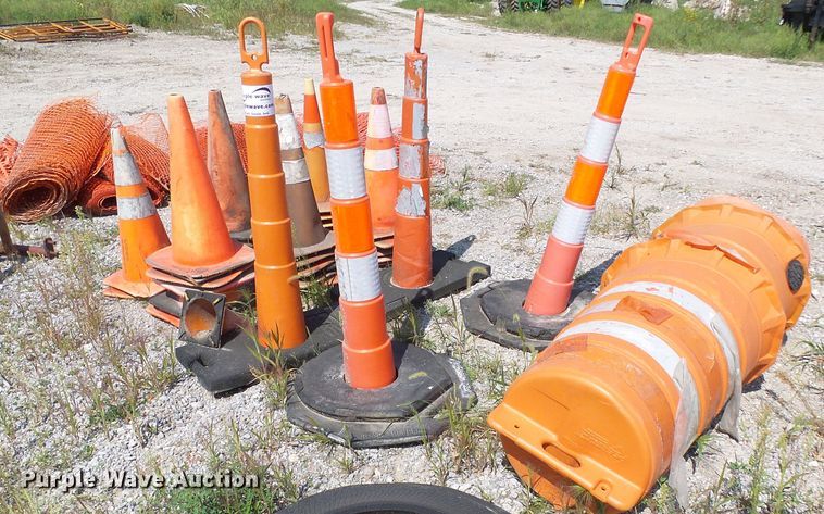 image for item DI0649 Road safety equipment