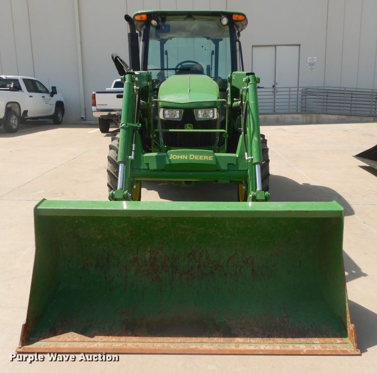 image for item DI1763 2018 John Deere 5055E MFWD tractor