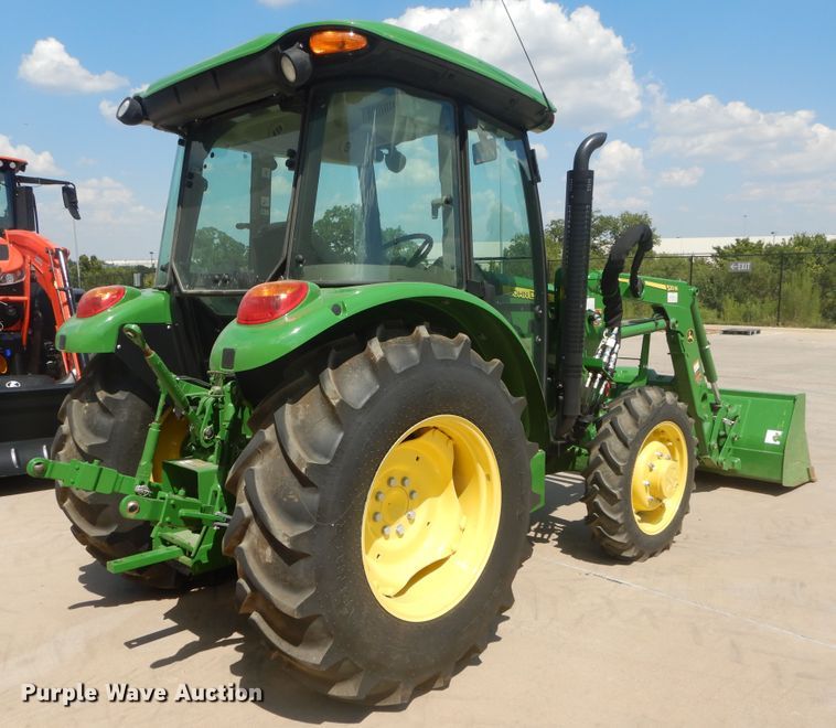 image for item DI1763 2018 John Deere 5055E MFWD tractor