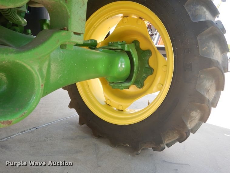 image for item DI1763 2018 John Deere 5055E MFWD tractor