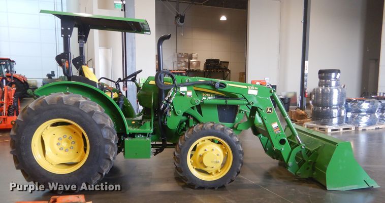 image for item DI1764 2018 John Deere 5055E MFWD tractor