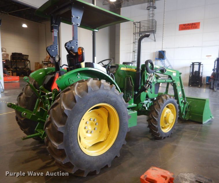 image for item DI1764 2018 John Deere 5055E MFWD tractor