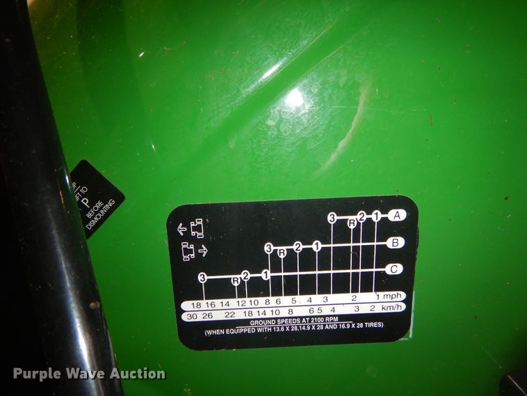 image for item DI1764 2018 John Deere 5055E MFWD tractor