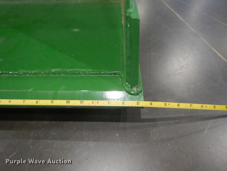 image for item DI1764 2018 John Deere 5055E MFWD tractor