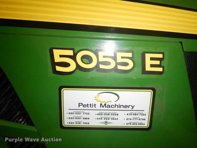 image for item DI1764 2018 John Deere 5055E MFWD tractor