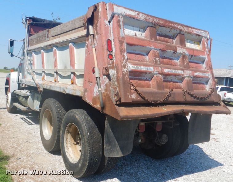 image for item DI2314 2001 Mack CH dump truck