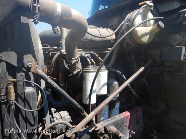 image for item DI2314 2001 Mack CH dump truck