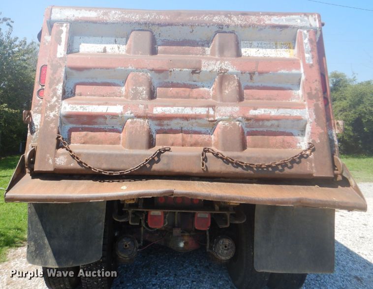 image for item DI2314 2001 Mack CH dump truck