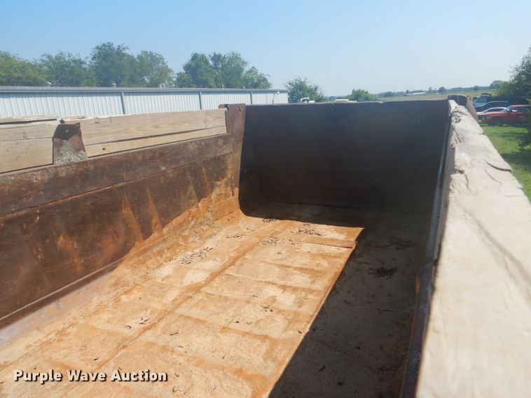 image for item DI2314 2001 Mack CH dump truck