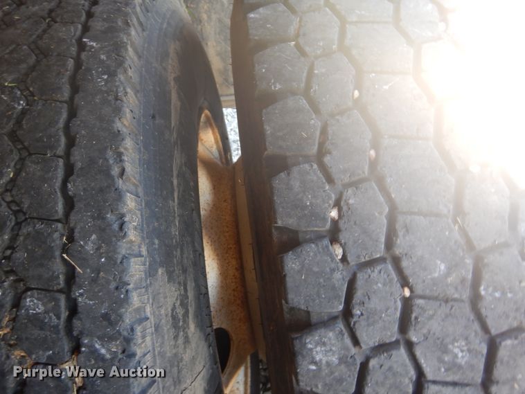 image for item DI2314 2001 Mack CH dump truck