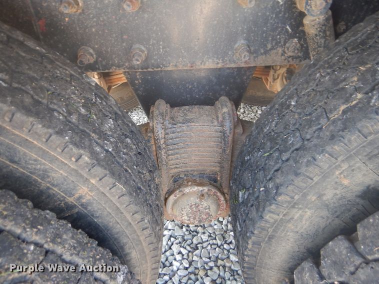 image for item DI2314 2001 Mack CH dump truck