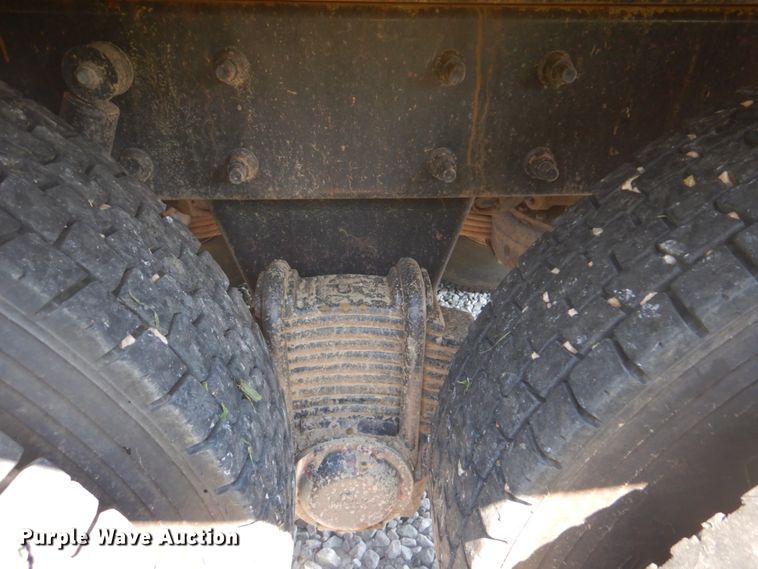 image for item DI2314 2001 Mack CH dump truck