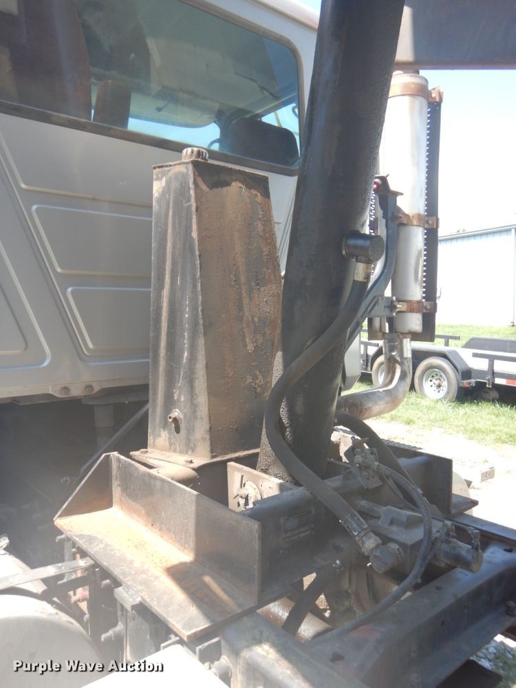 image for item DI2314 2001 Mack CH dump truck