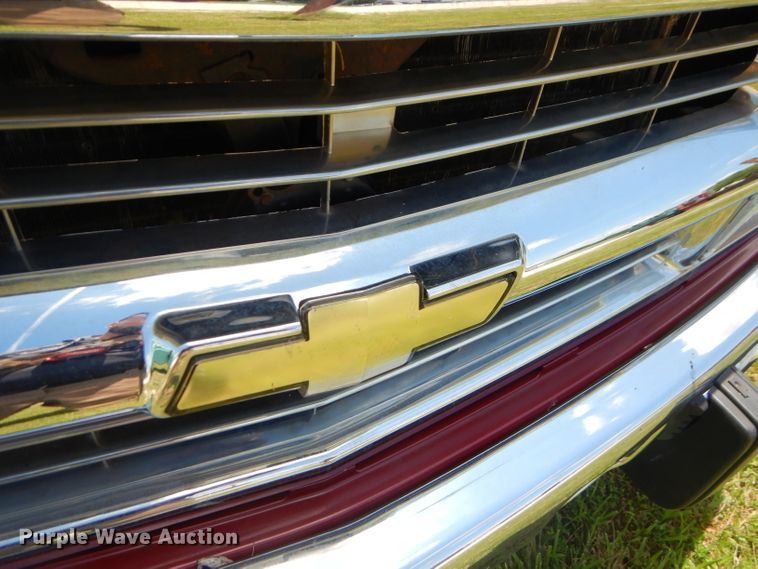 image for item ED9441 1992 Chevrolet C1500 pickup truck