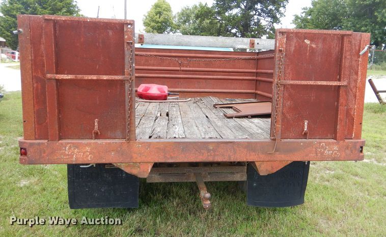 image for item ED9442 Ford F350 pickup truck