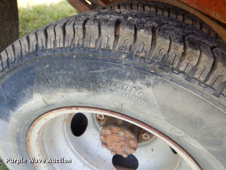 image for item ED9442 Ford F350 pickup truck