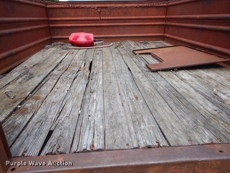 image for item ED9442 Ford F350 pickup truck