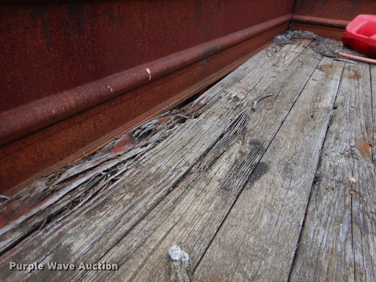 image for item ED9442 Ford F350 pickup truck