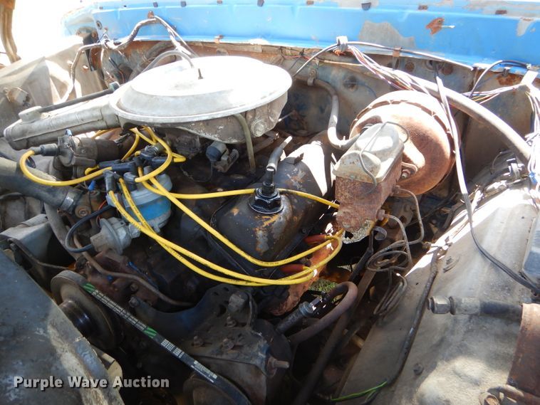 image for item ED9443 1977 Ford F250 pickup truck