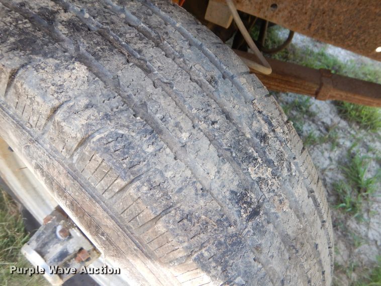 image for item ED9443 1977 Ford F250 pickup truck