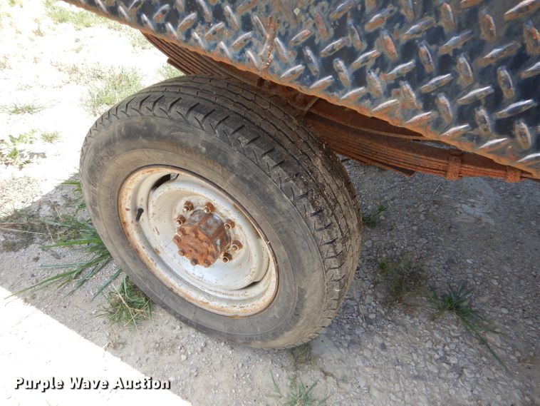 image for item ED9443 1977 Ford F250 pickup truck