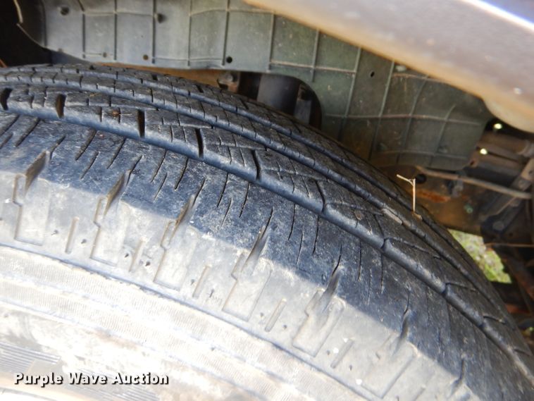 image for item ED9445 1998 Chevrolet Tiltmaster W4 box truck