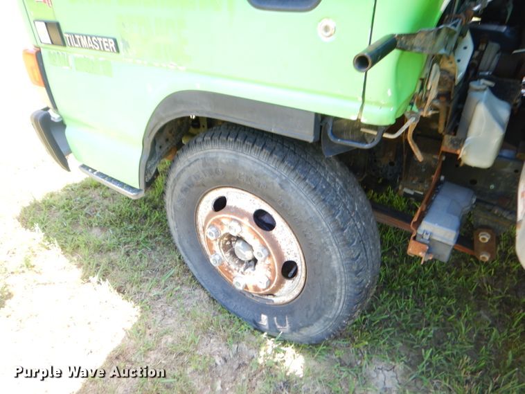 image for item ED9445 1998 Chevrolet Tiltmaster W4 box truck