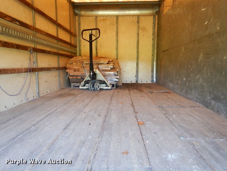 image for item ED9445 1998 Chevrolet Tiltmaster W4 box truck