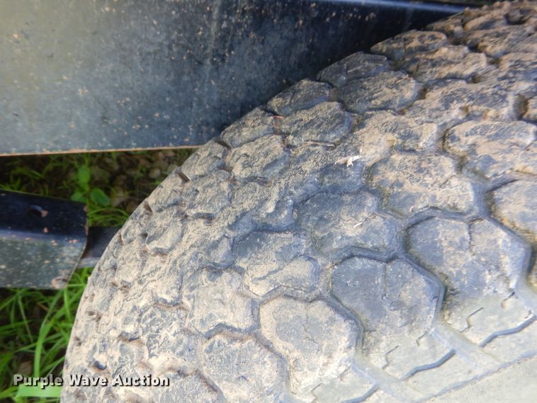 image for item ED9461 2011 Doolittle dump trailer