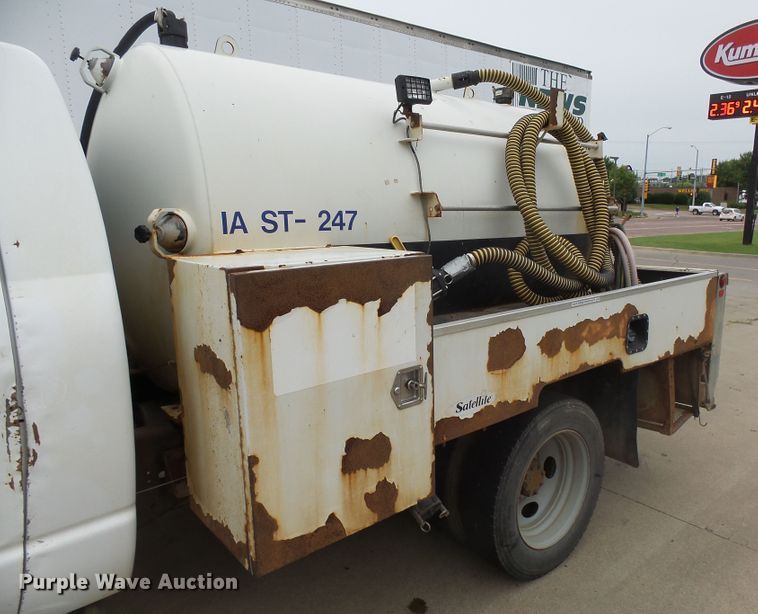 image for item EF9549 2008 Sterling Bullet waste/sewer tank truck