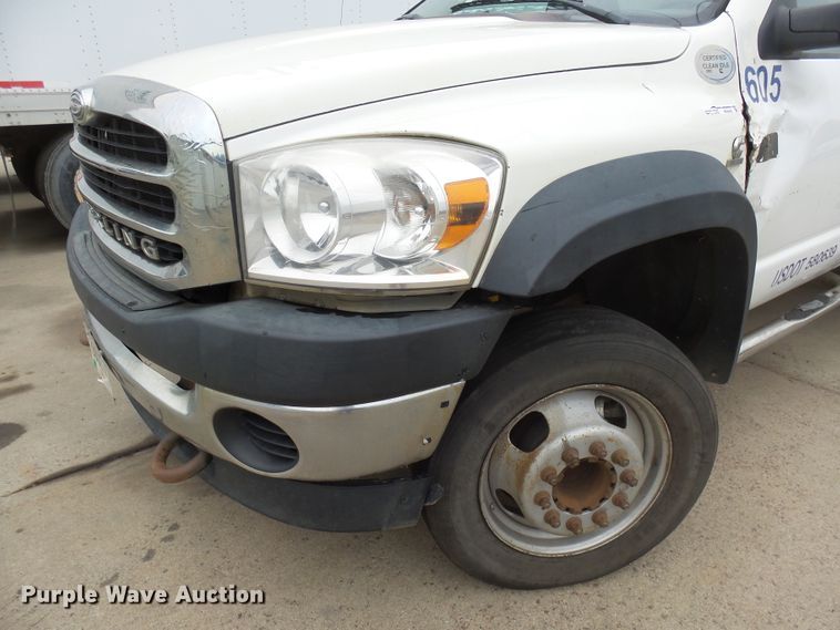 image for item EF9549 2008 Sterling Bullet waste/sewer tank truck