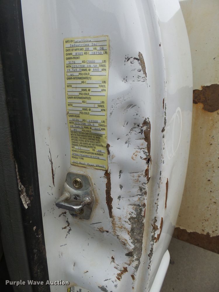 image for item EF9549 2008 Sterling Bullet waste/sewer tank truck