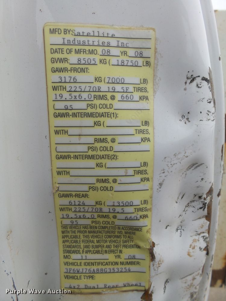 image for item EF9549 2008 Sterling Bullet waste/sewer tank truck