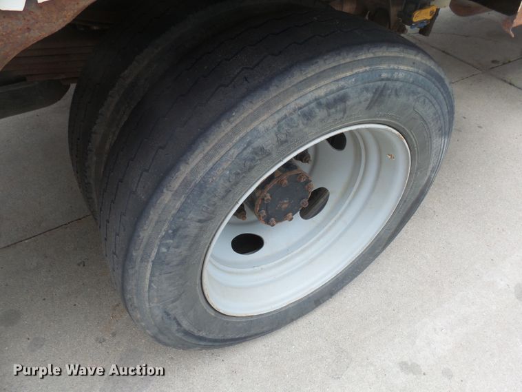 image for item EF9549 2008 Sterling Bullet waste/sewer tank truck