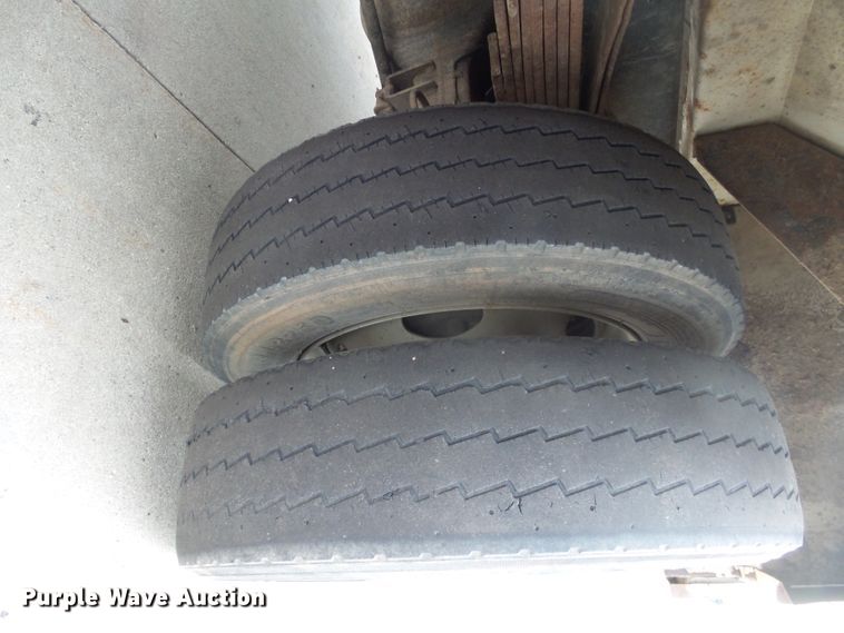 image for item EF9549 2008 Sterling Bullet waste/sewer tank truck