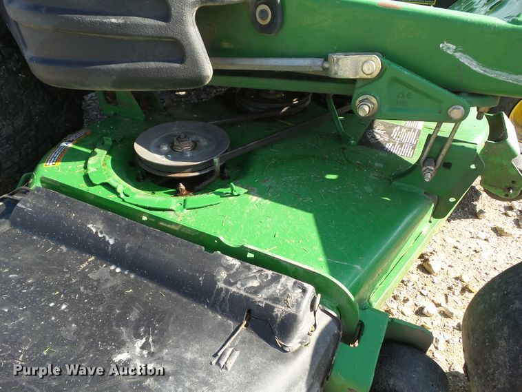 image for item EM9825 John Deere Z840A ZTR lawn mower