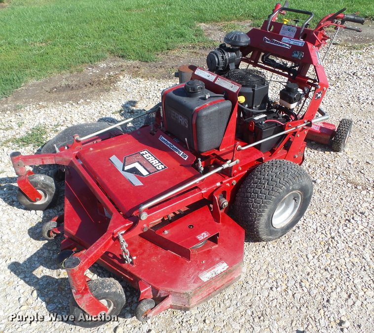 image for item EM9828 2007 Ferris ZTR lawn mower