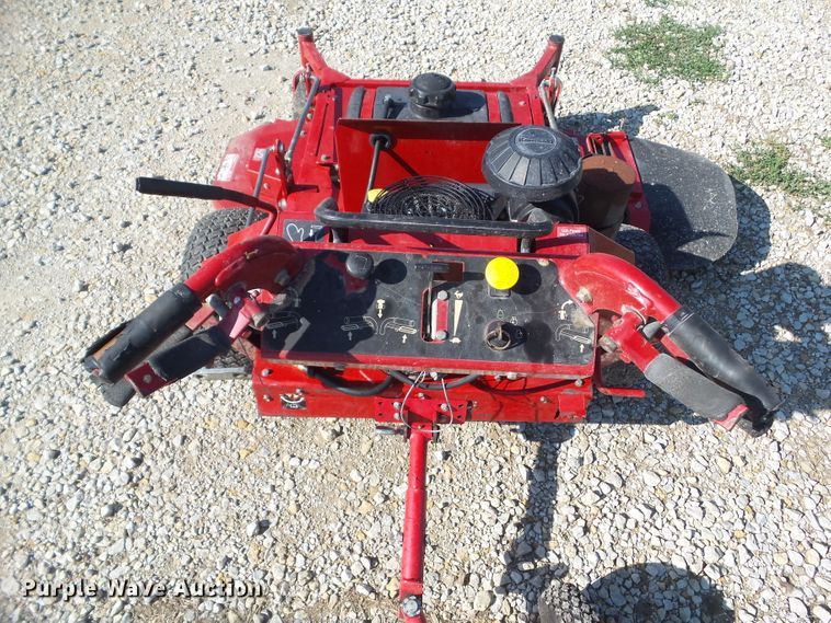 image for item EM9828 2007 Ferris ZTR lawn mower