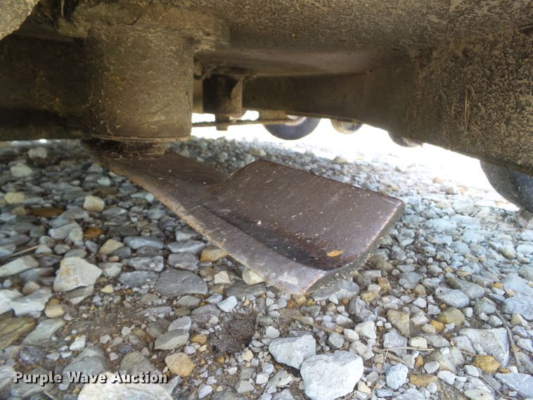 image for item EM9828 2007 Ferris ZTR lawn mower