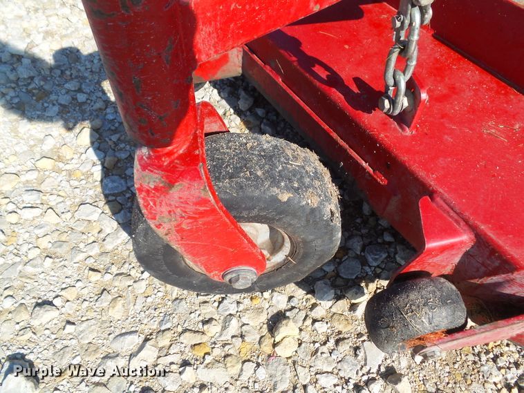 image for item EM9828 2007 Ferris ZTR lawn mower