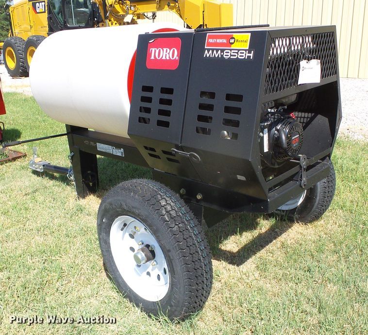 image for item EQ9184 2017 Toro MM-858H cement mixer