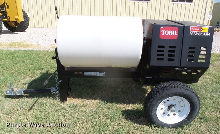 image for item EQ9184 2017 Toro MM-858H cement mixer